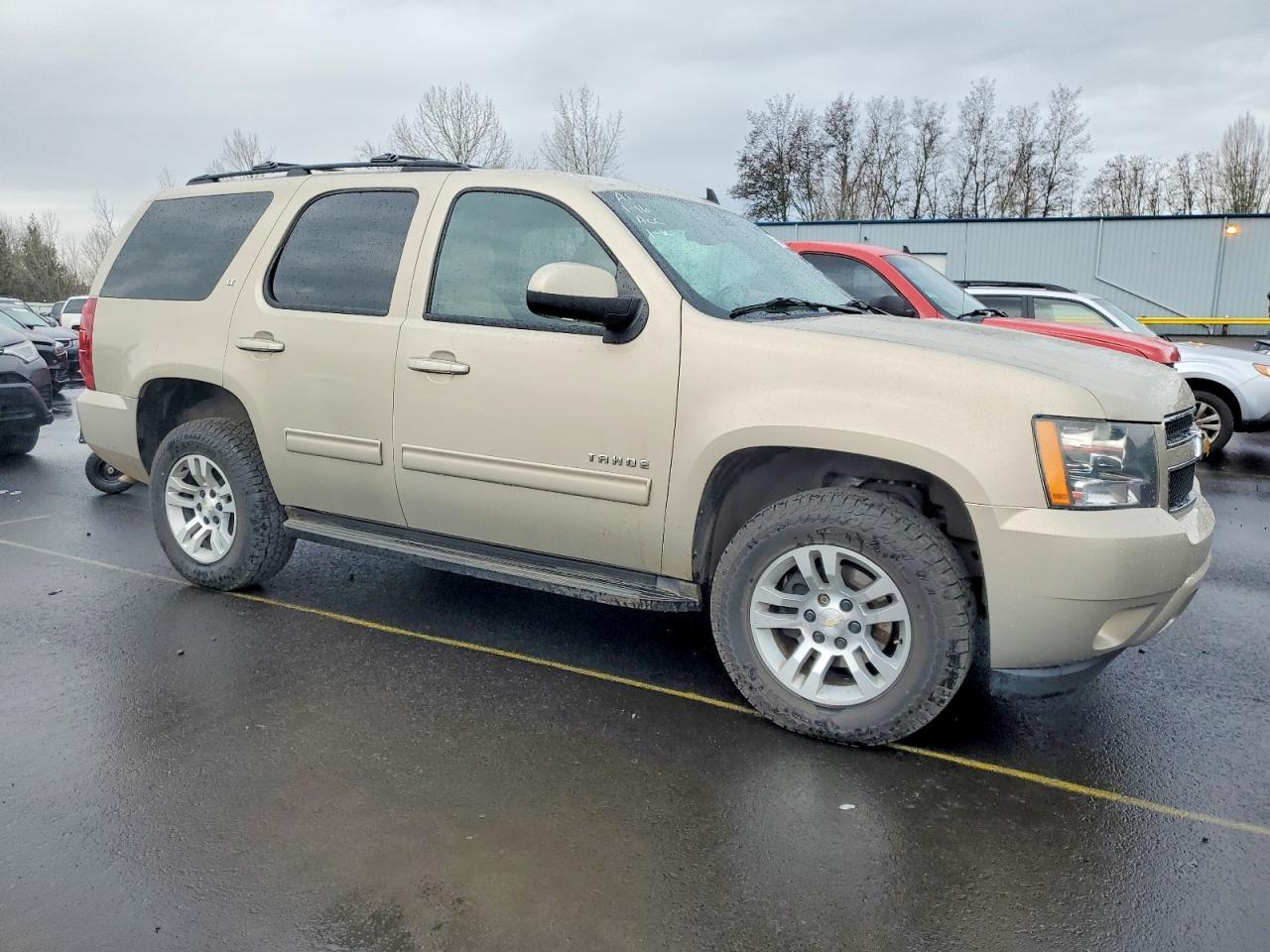2011 CHEVROLET Tahoe