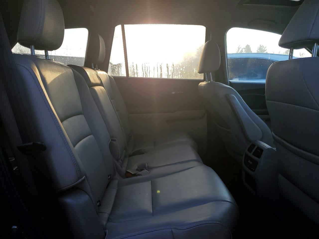 2016 HONDA PILOT