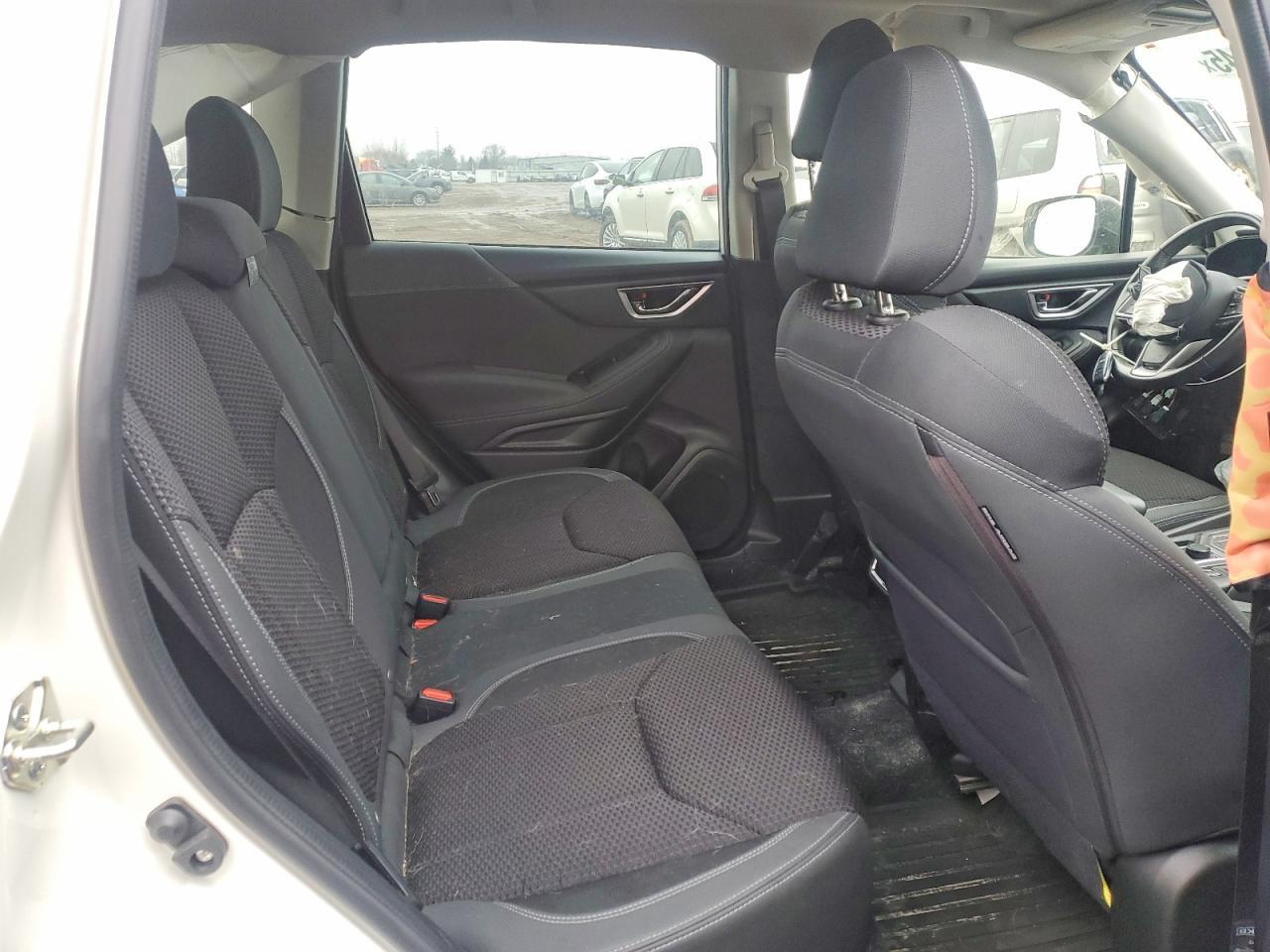 2021 SUBARU FORESTER