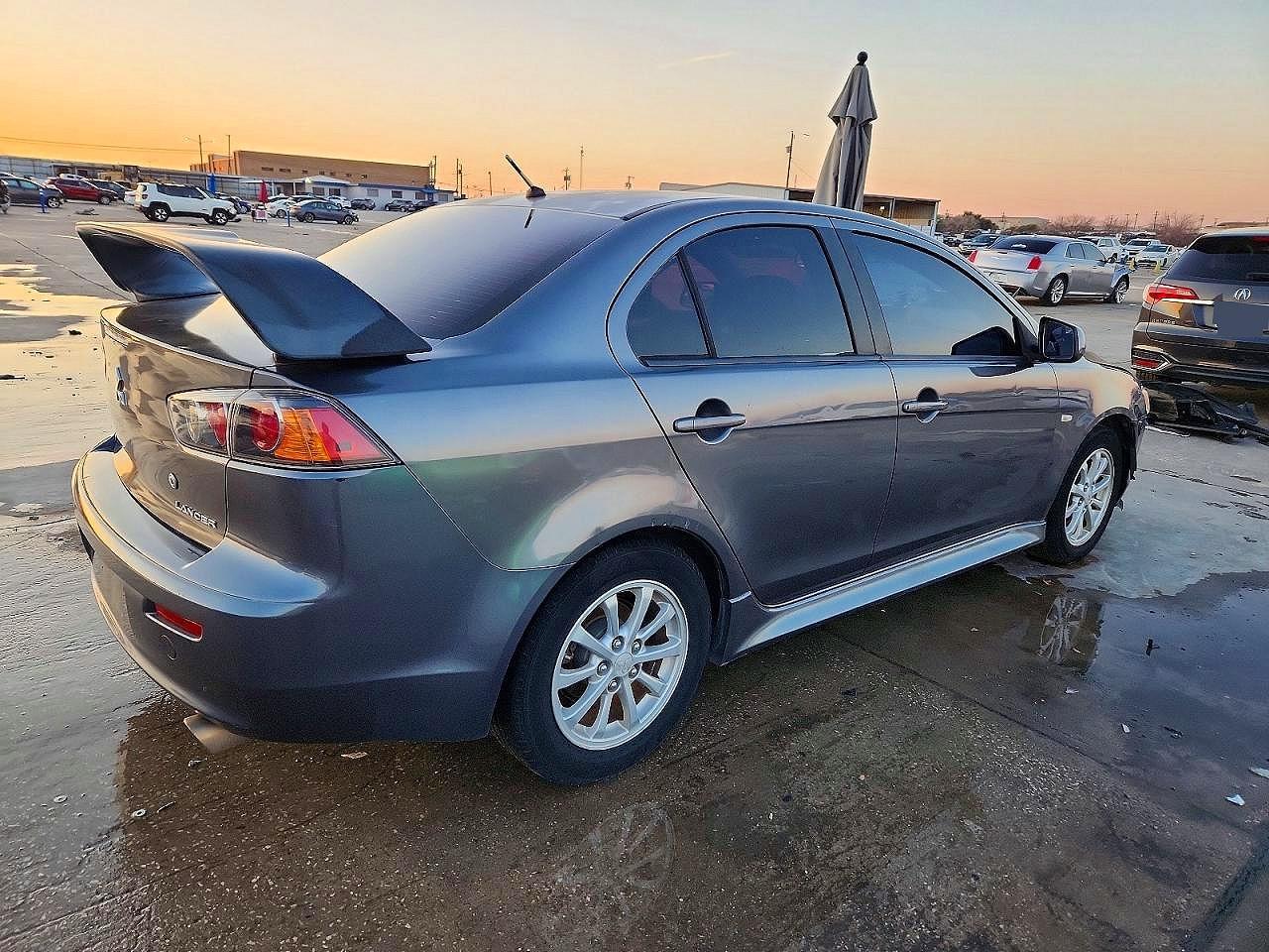 2011 MITSUBISHI LANCER