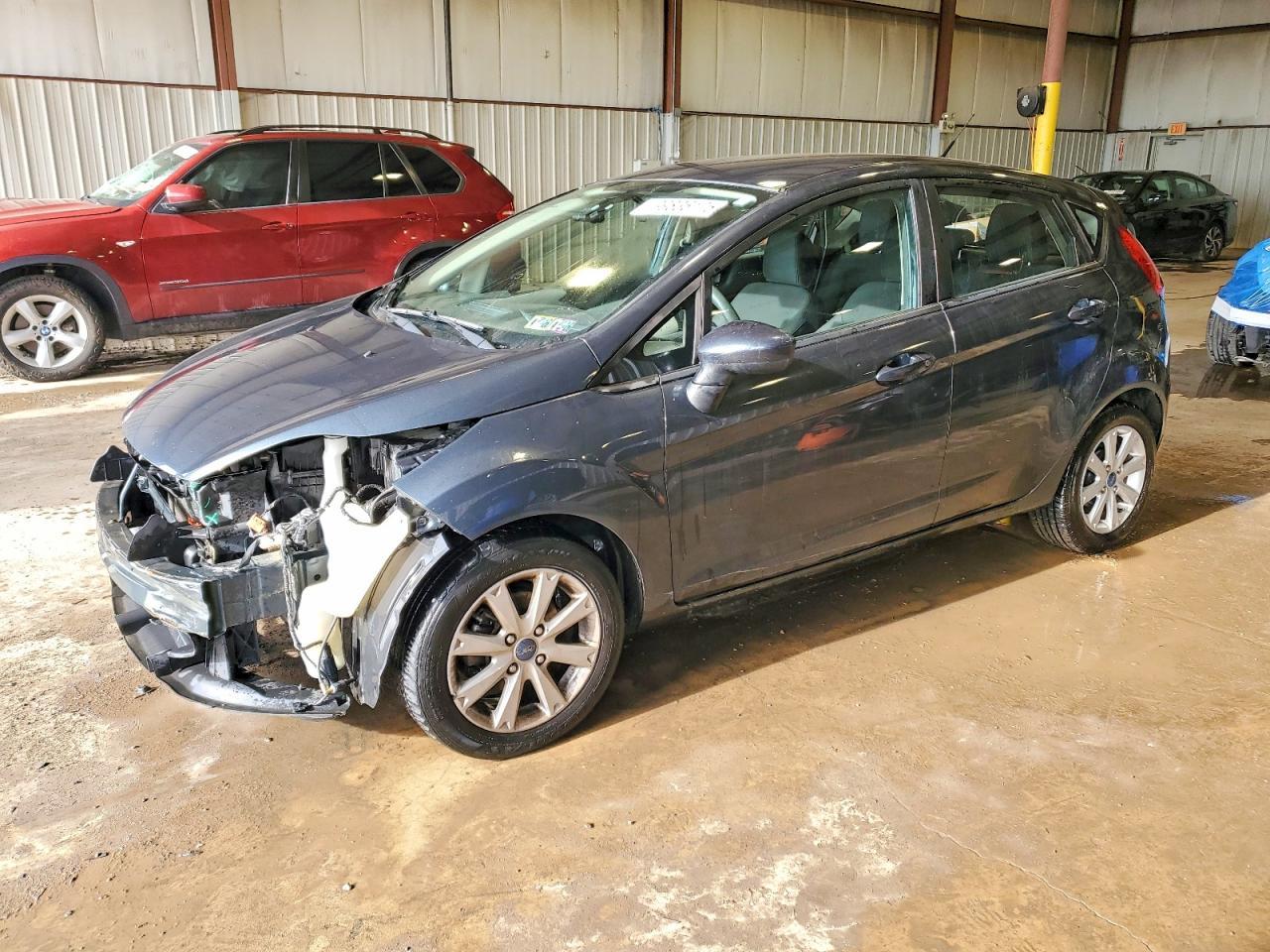2011 FORD Fiesta