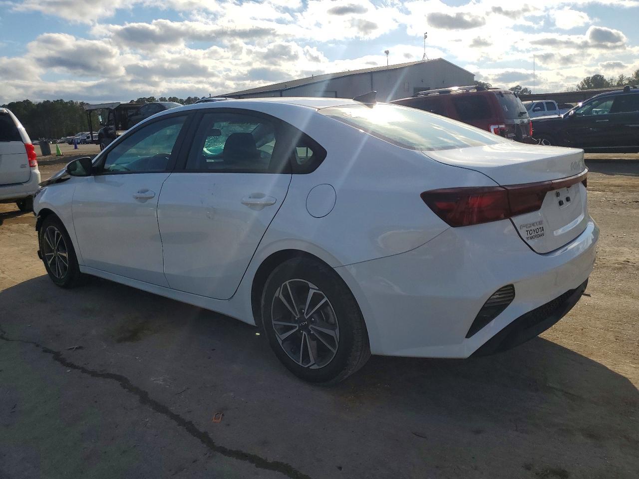2023 KIA FORTE
