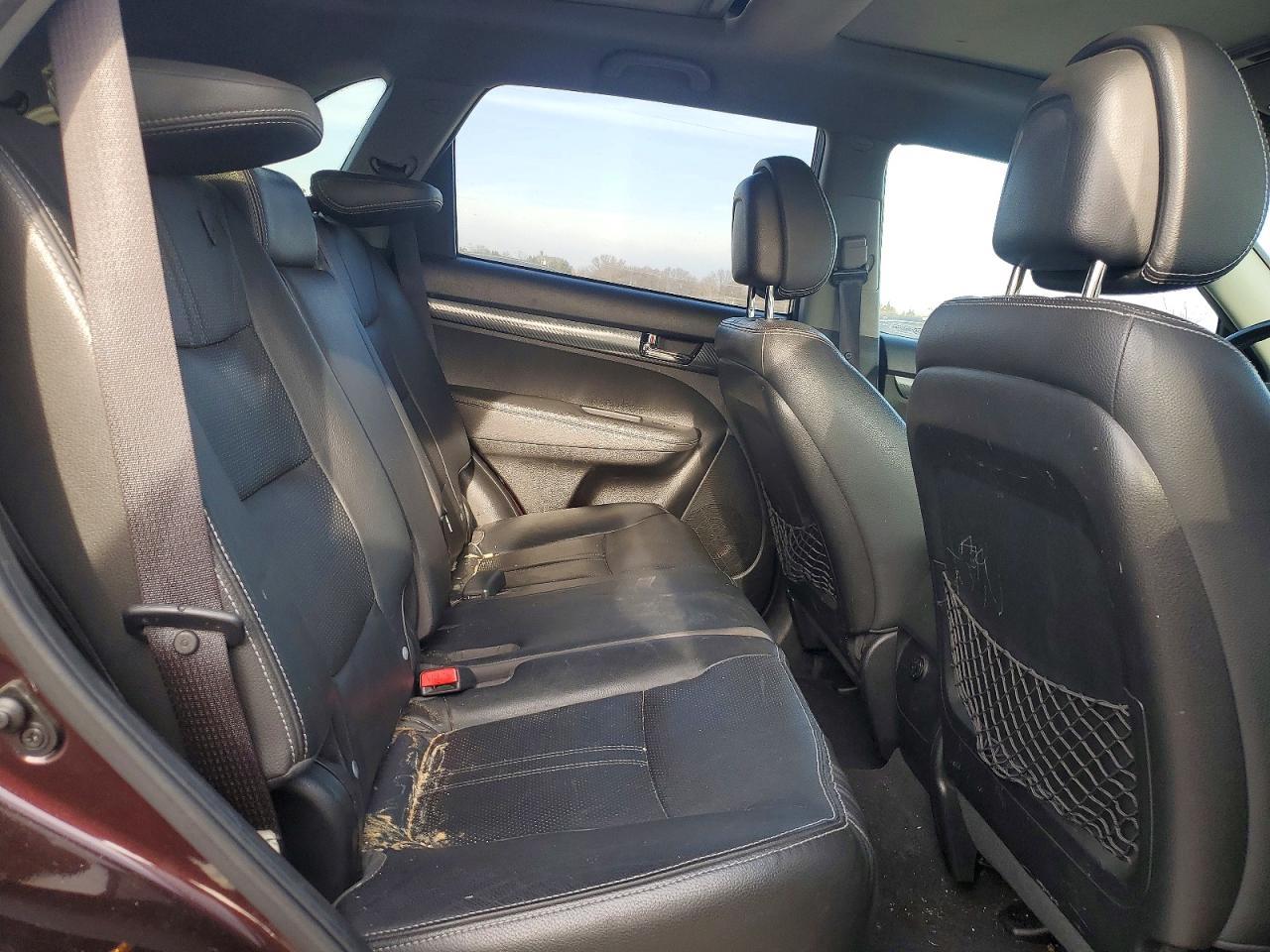 2011 KIA SORENTO