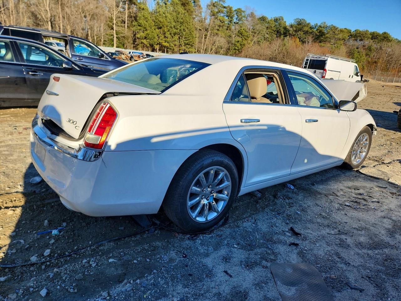 2011 CHRYSLER 300