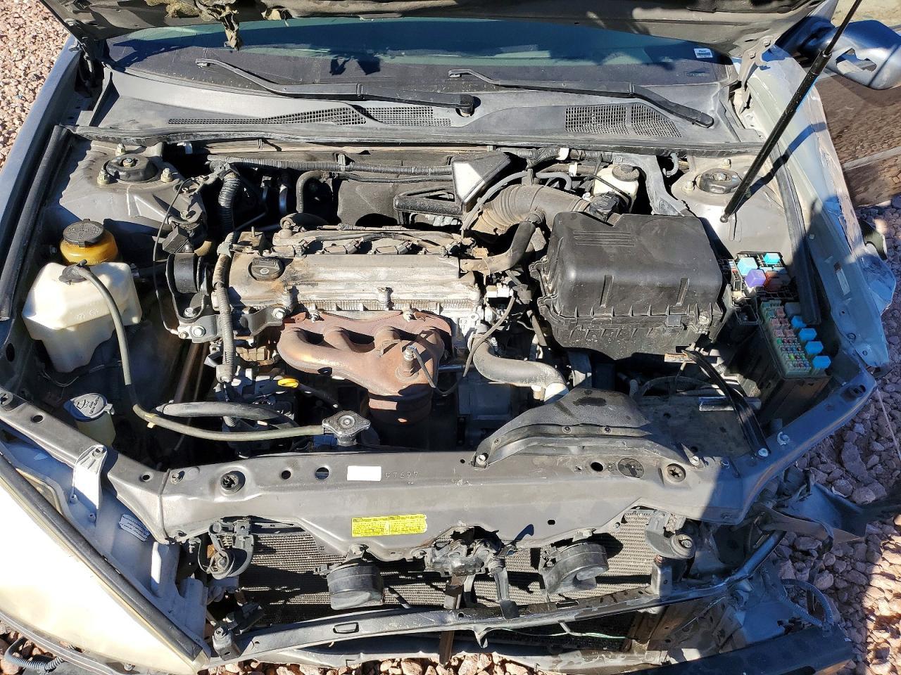 2004 TOYOTA CAMRY