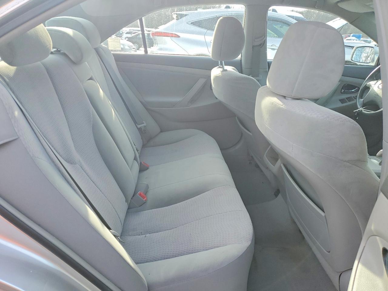 2010 TOYOTA CAMRY