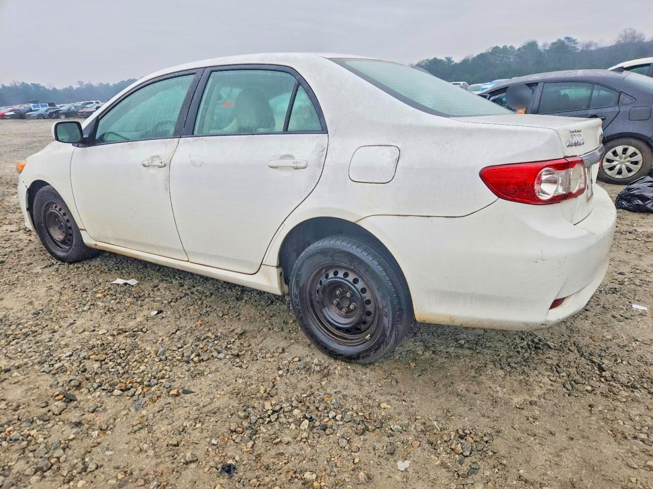2011 TOYOTA COROLLA