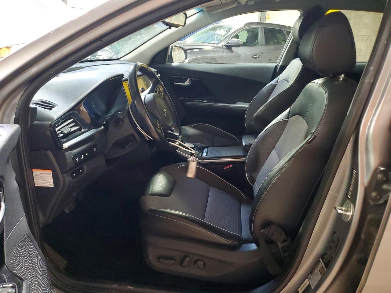 2022 KIA Niro
