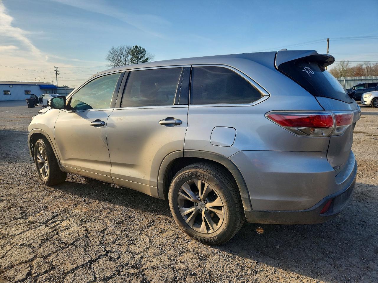 2015 TOYOTA HIGHLANDER