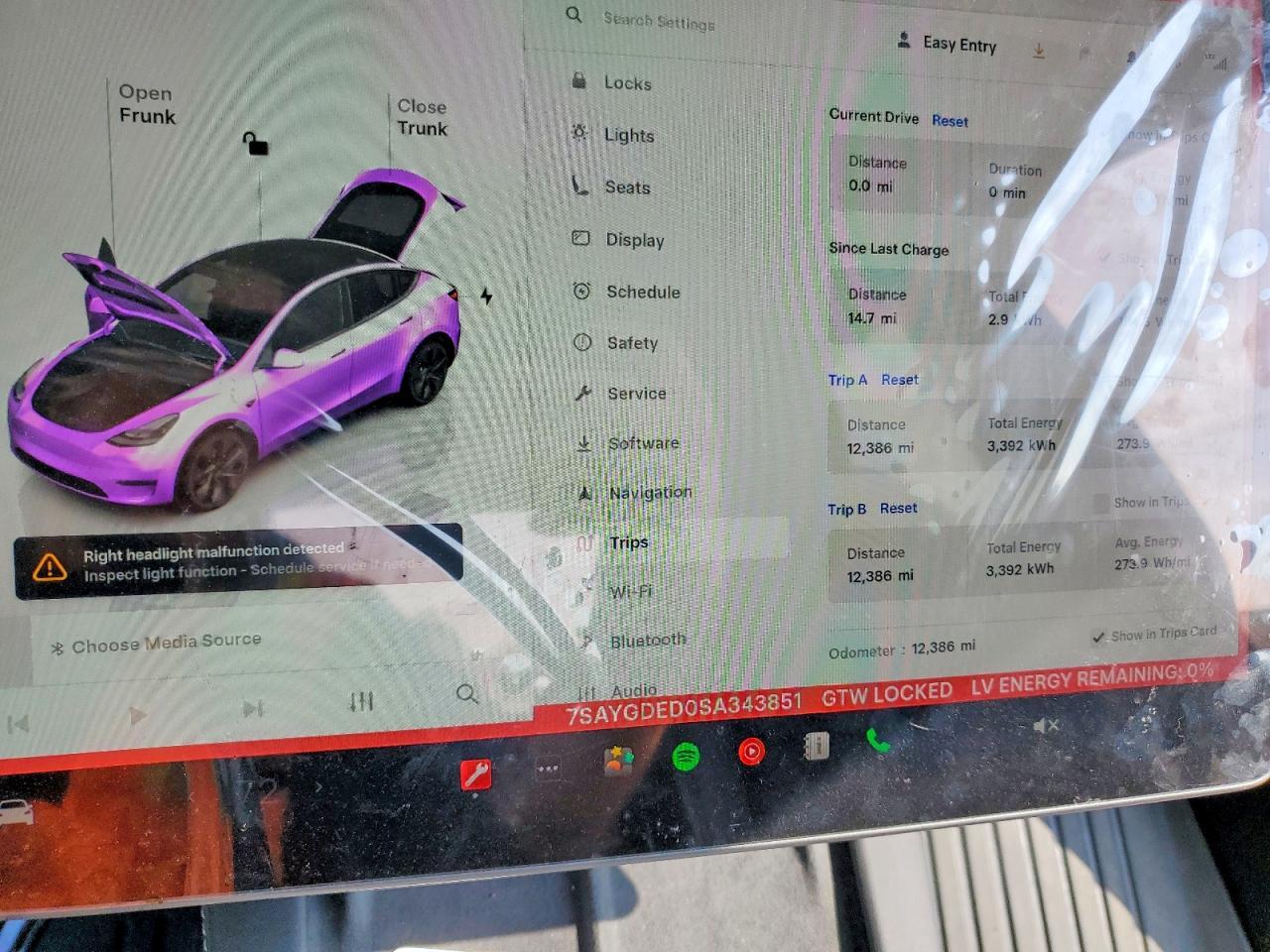 2025 TESLA MODEL Y