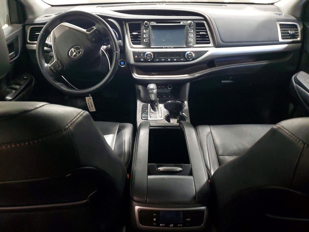 2019 TOYOTA HIGHLANDER
