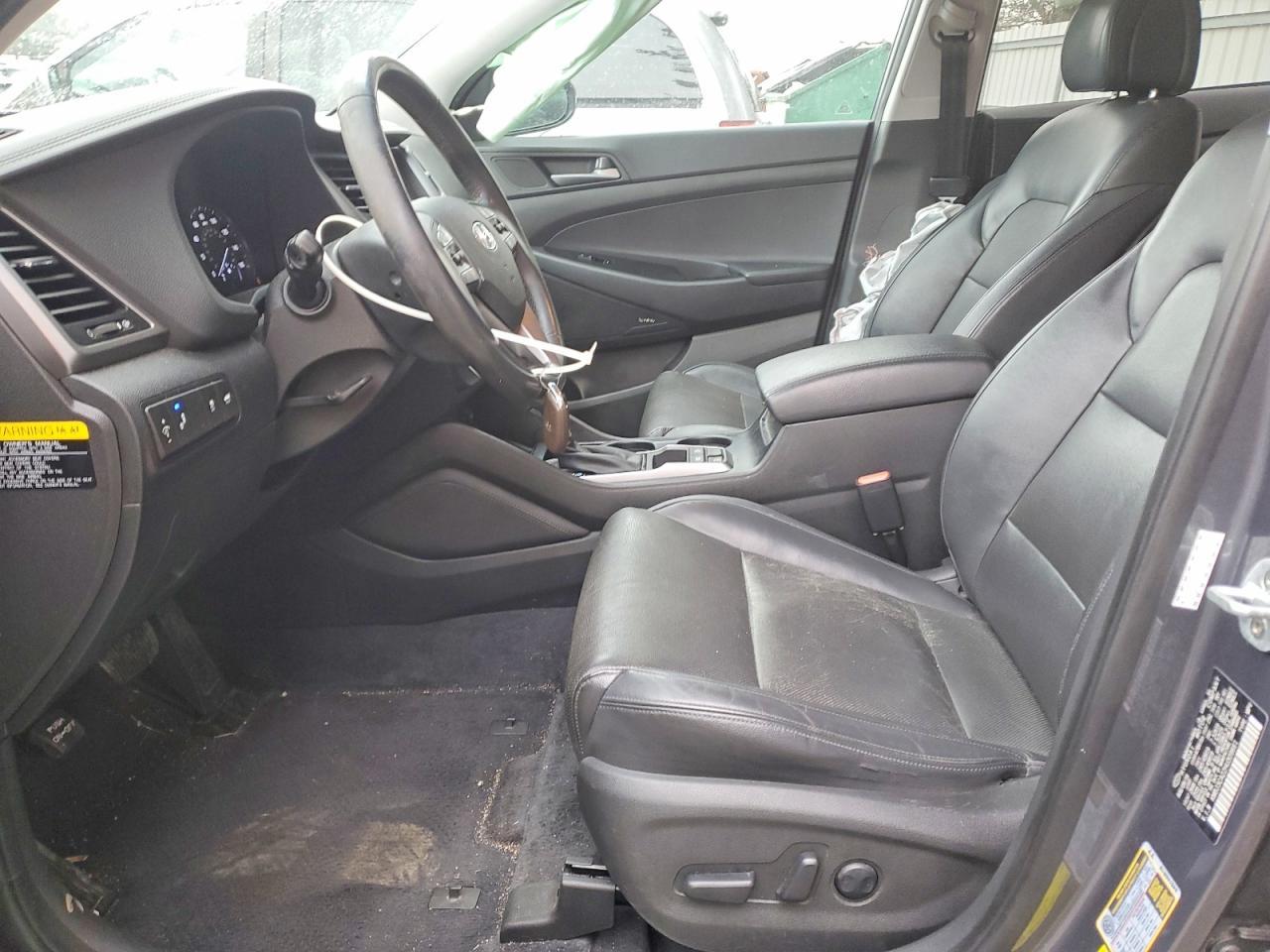 2017 HYUNDAI TUCSON