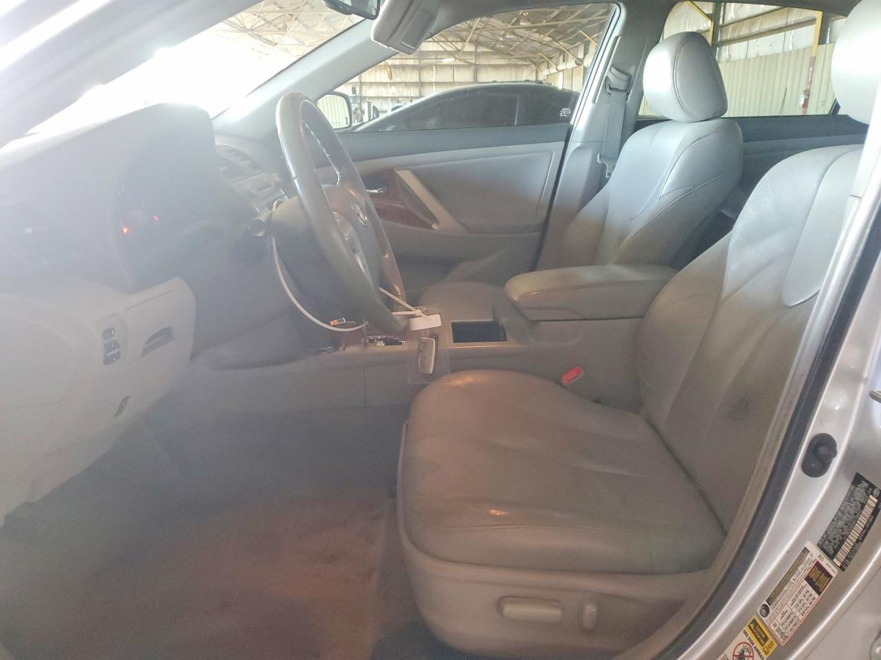 2010 TOYOTA CAMRY