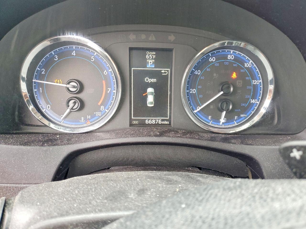 2017 TOYOTA COROLLA