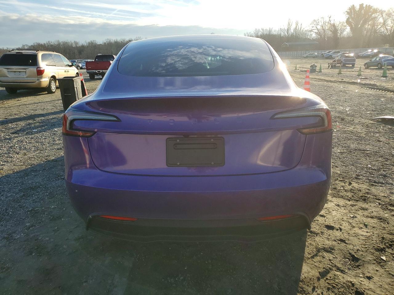 2024 TESLA MODEL 3