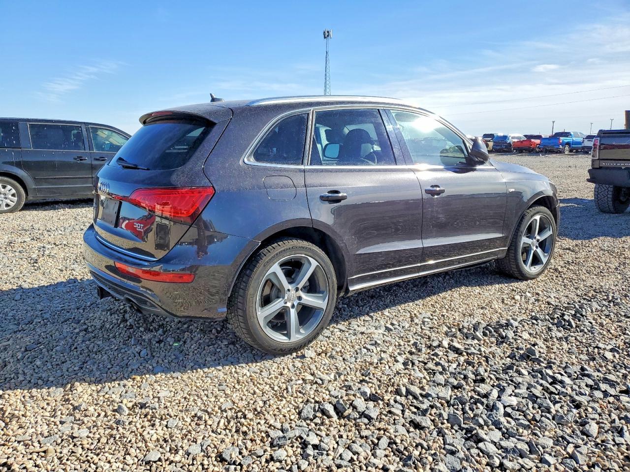 2015 AUDI Q5