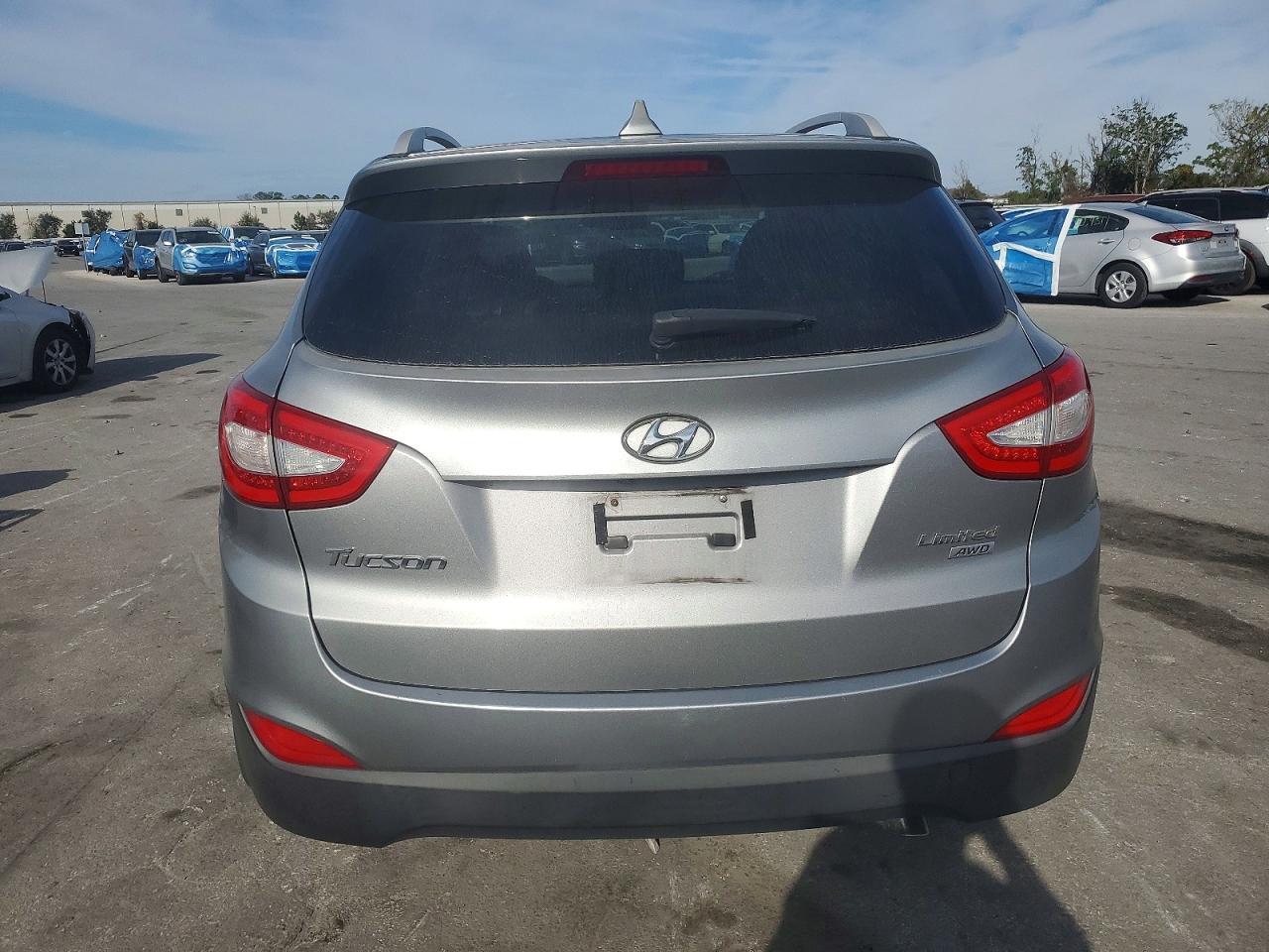 2015 HYUNDAI TUCSON