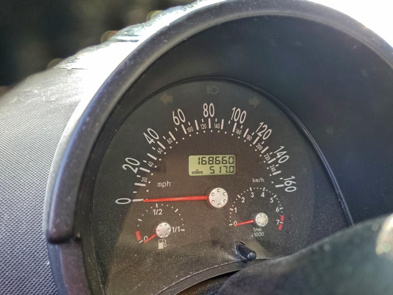 2000 VOLKSWAGEN Beetle