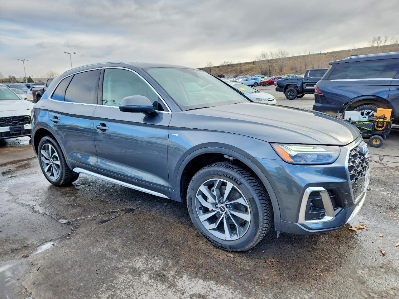 2022 AUDI Q5