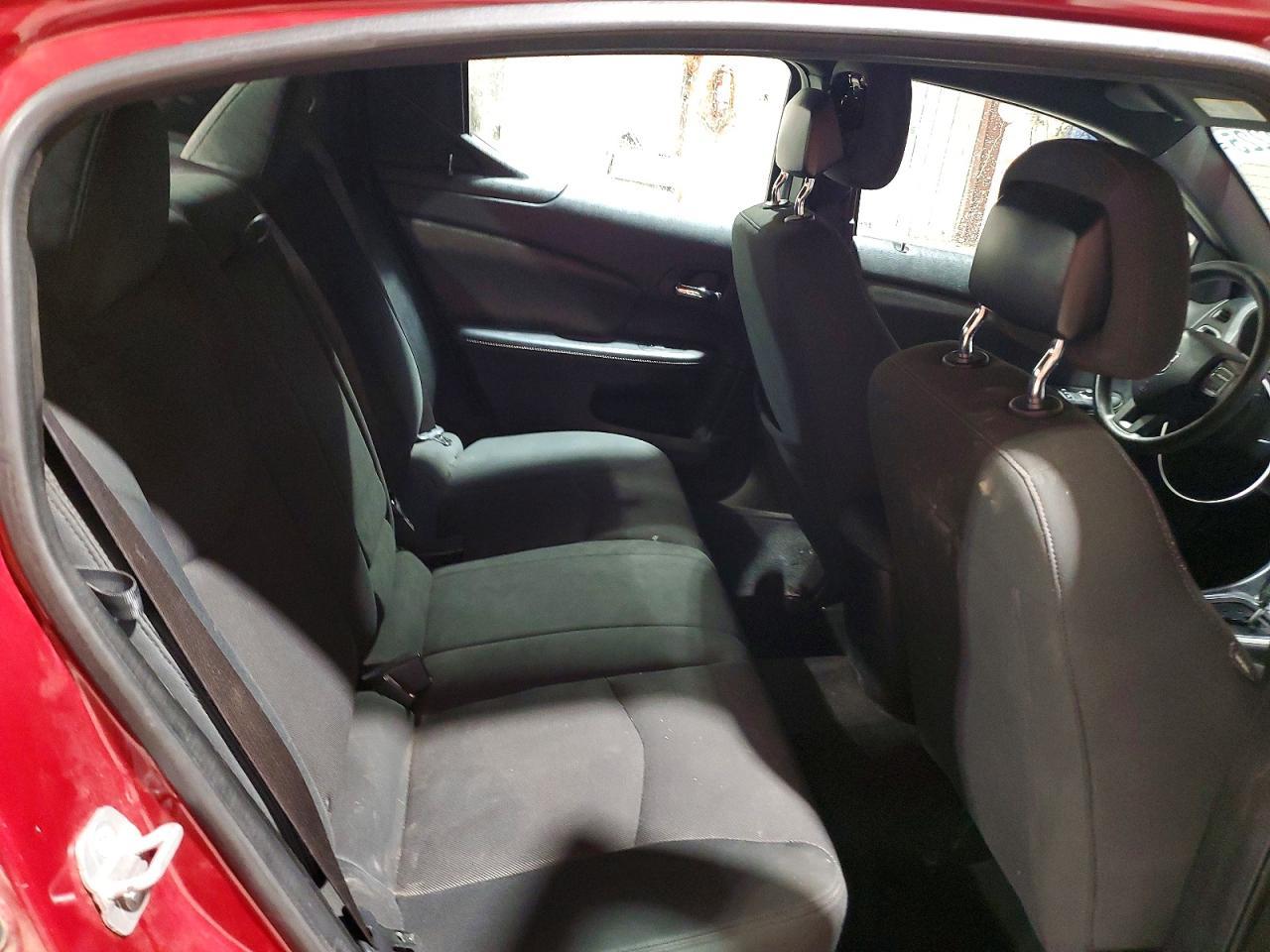 2014 DODGE Avenger