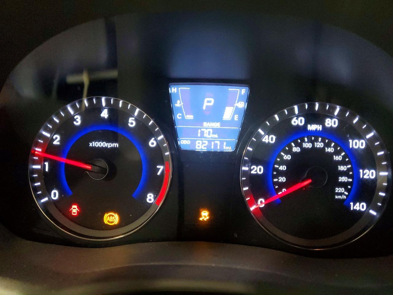 2014 HYUNDAI ACCENT