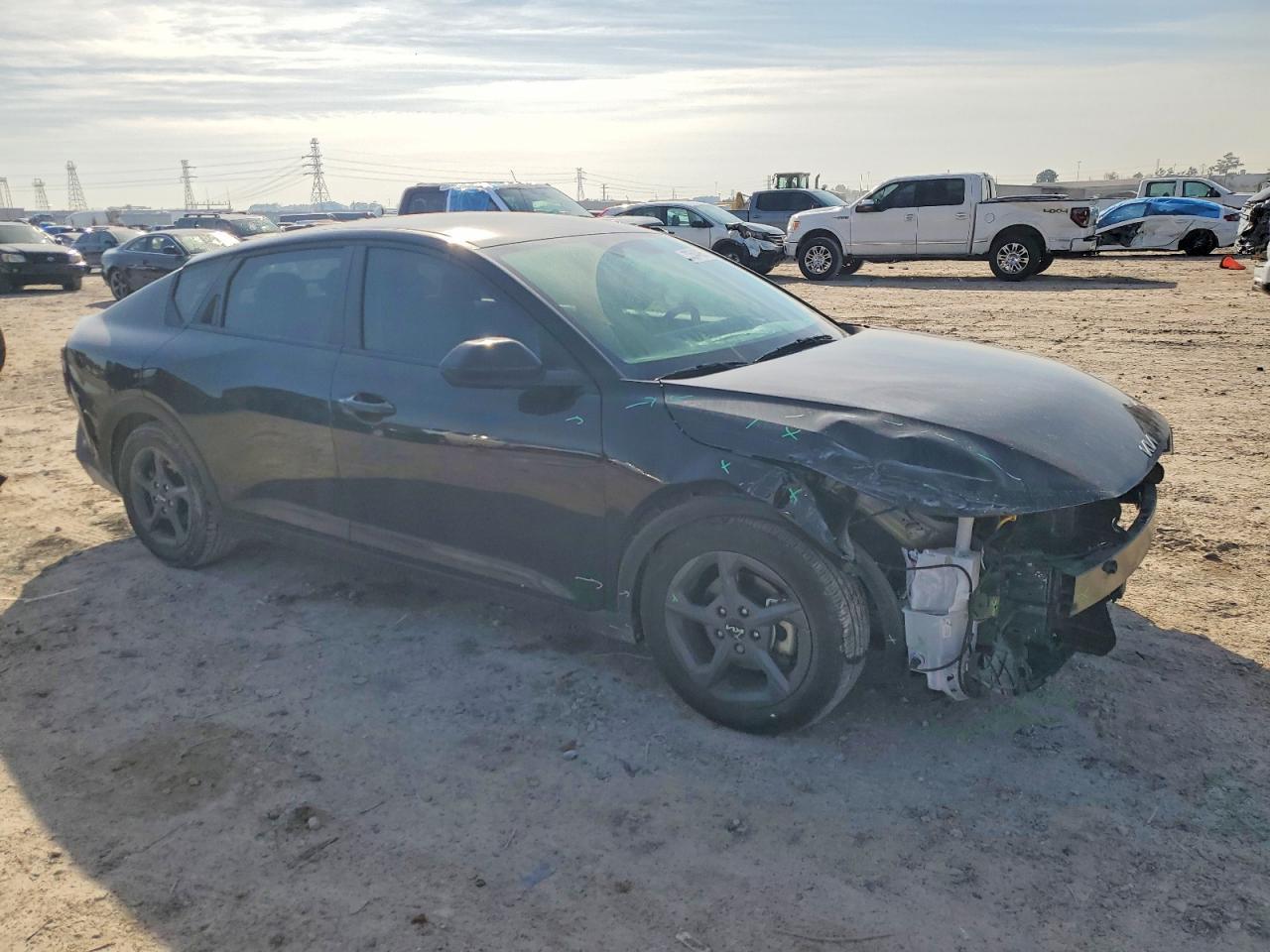 2025 KIA K4
