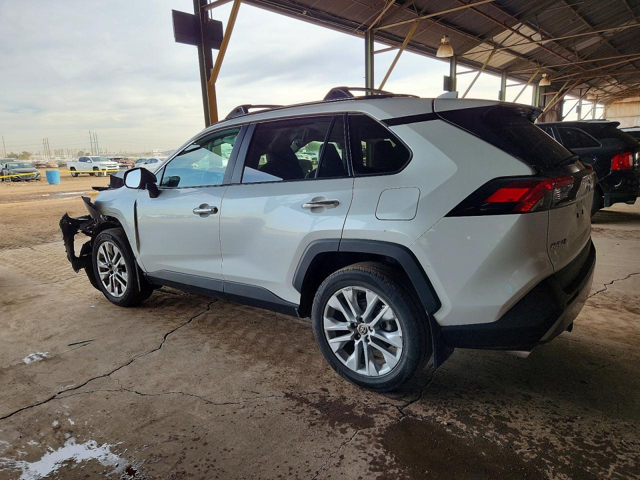 2024 TOYOTA RAV4
