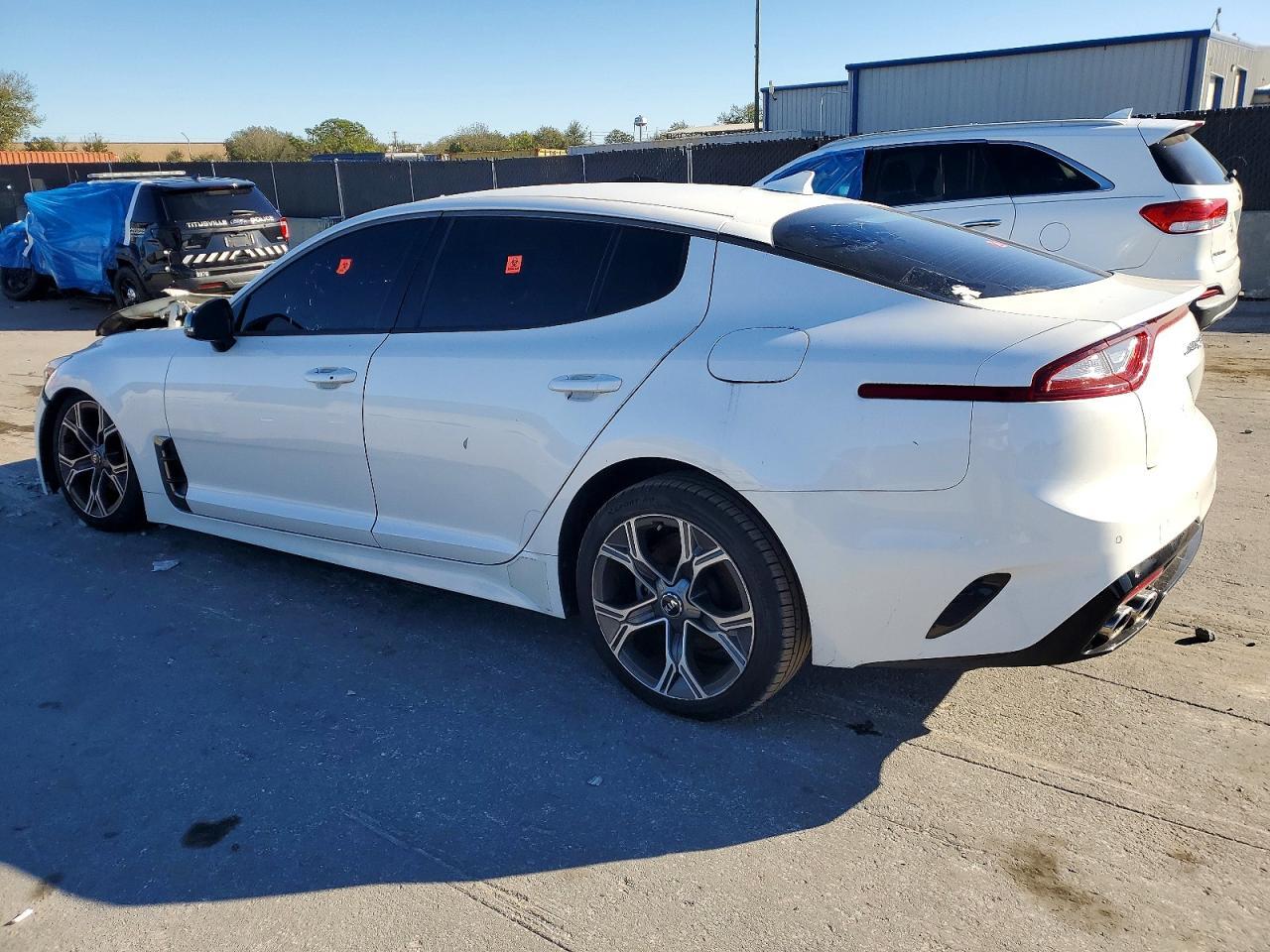 2021 KIA Stinger