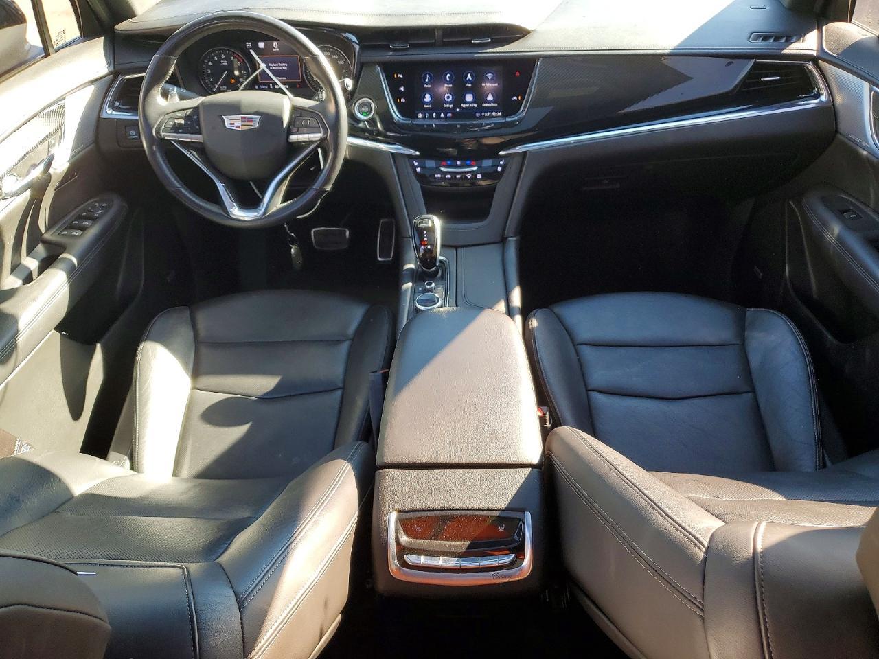 2020 CADILLAC XT6