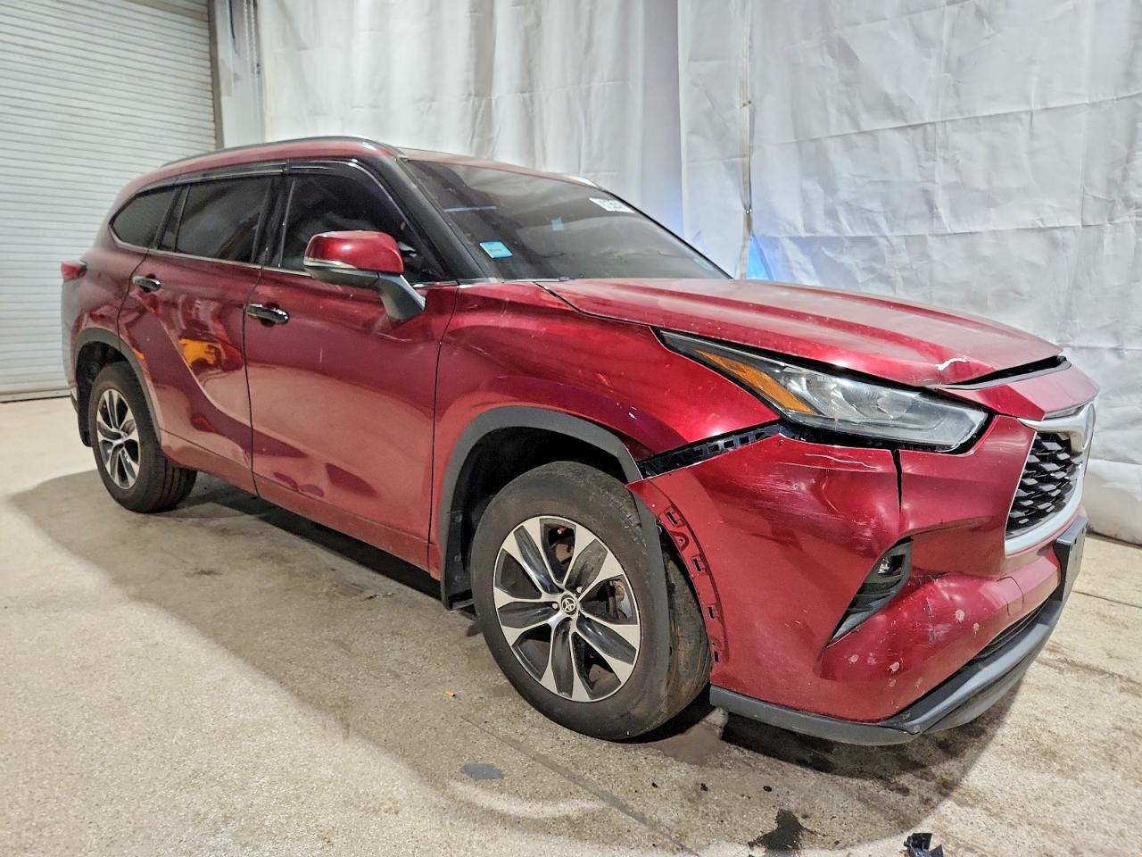 2020 TOYOTA HIGHLANDER