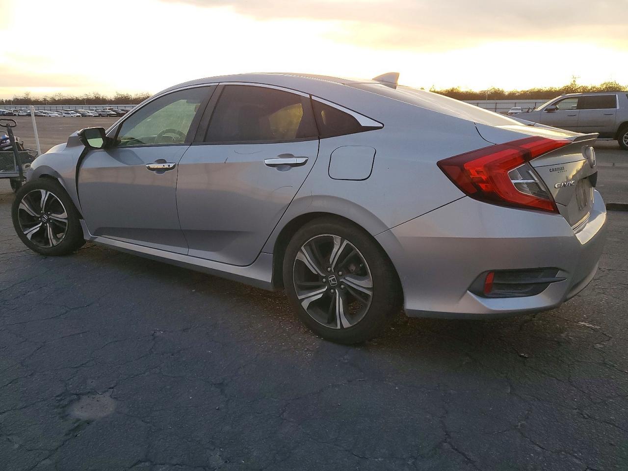 2017 HONDA CIVIC