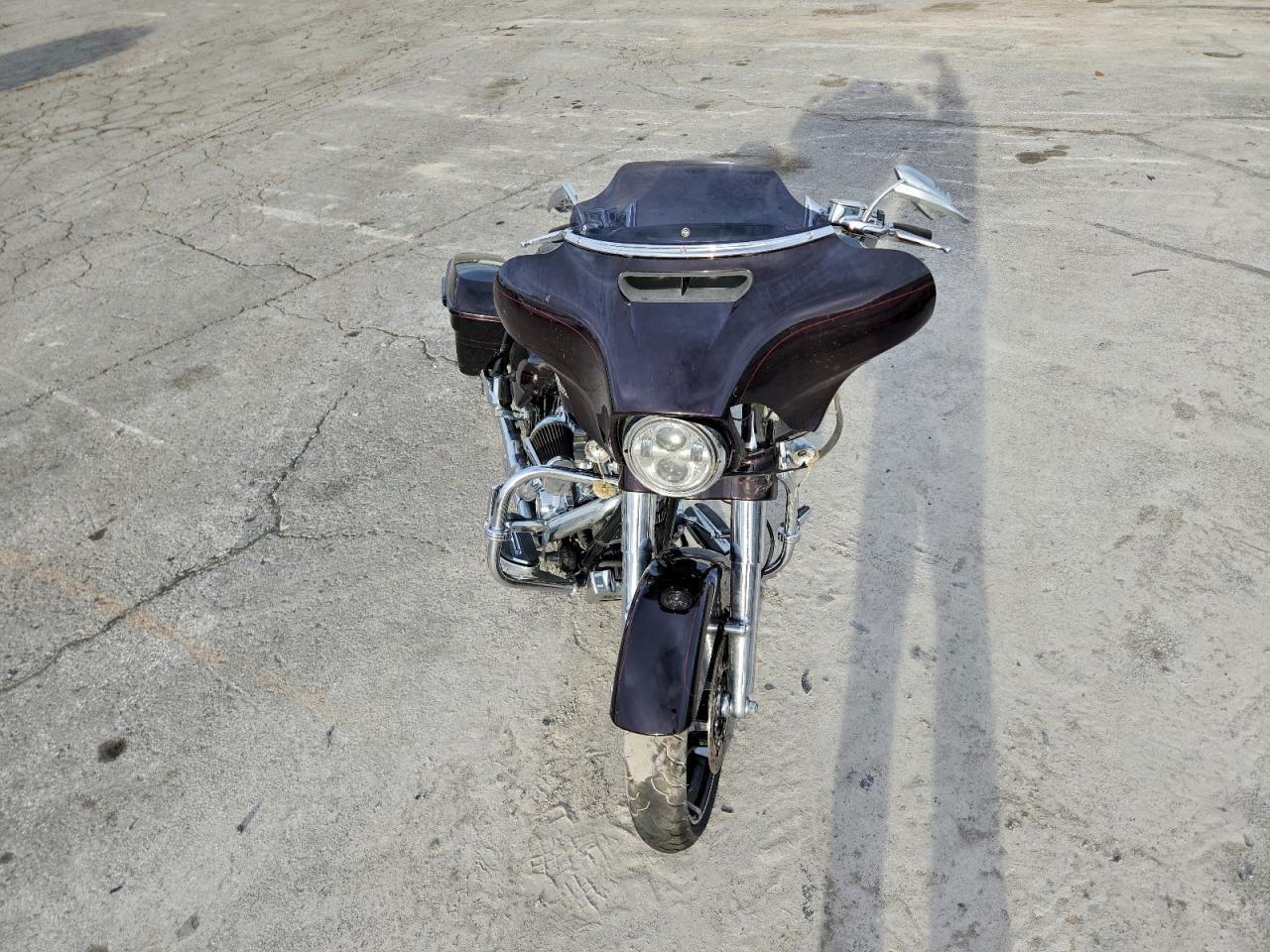 2014 HARLEY-DAVIDSON Flhxs