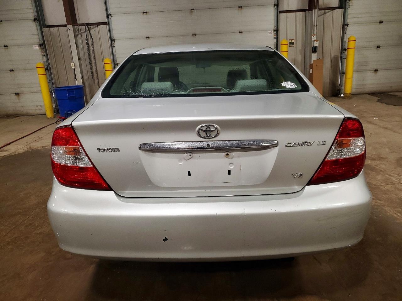 2004 TOYOTA CAMRY