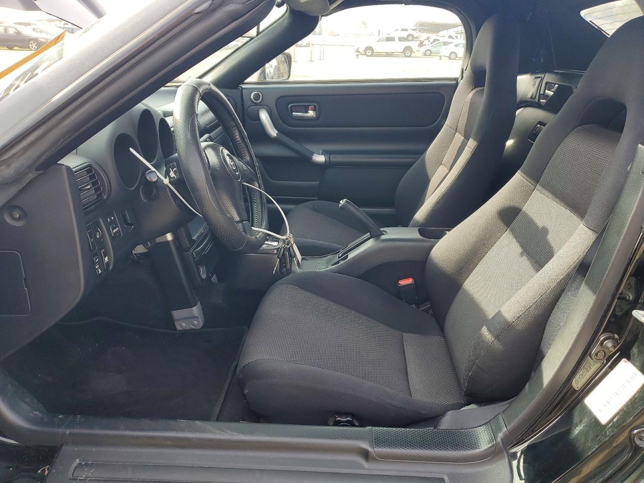 2003 TOYOTA Mr2