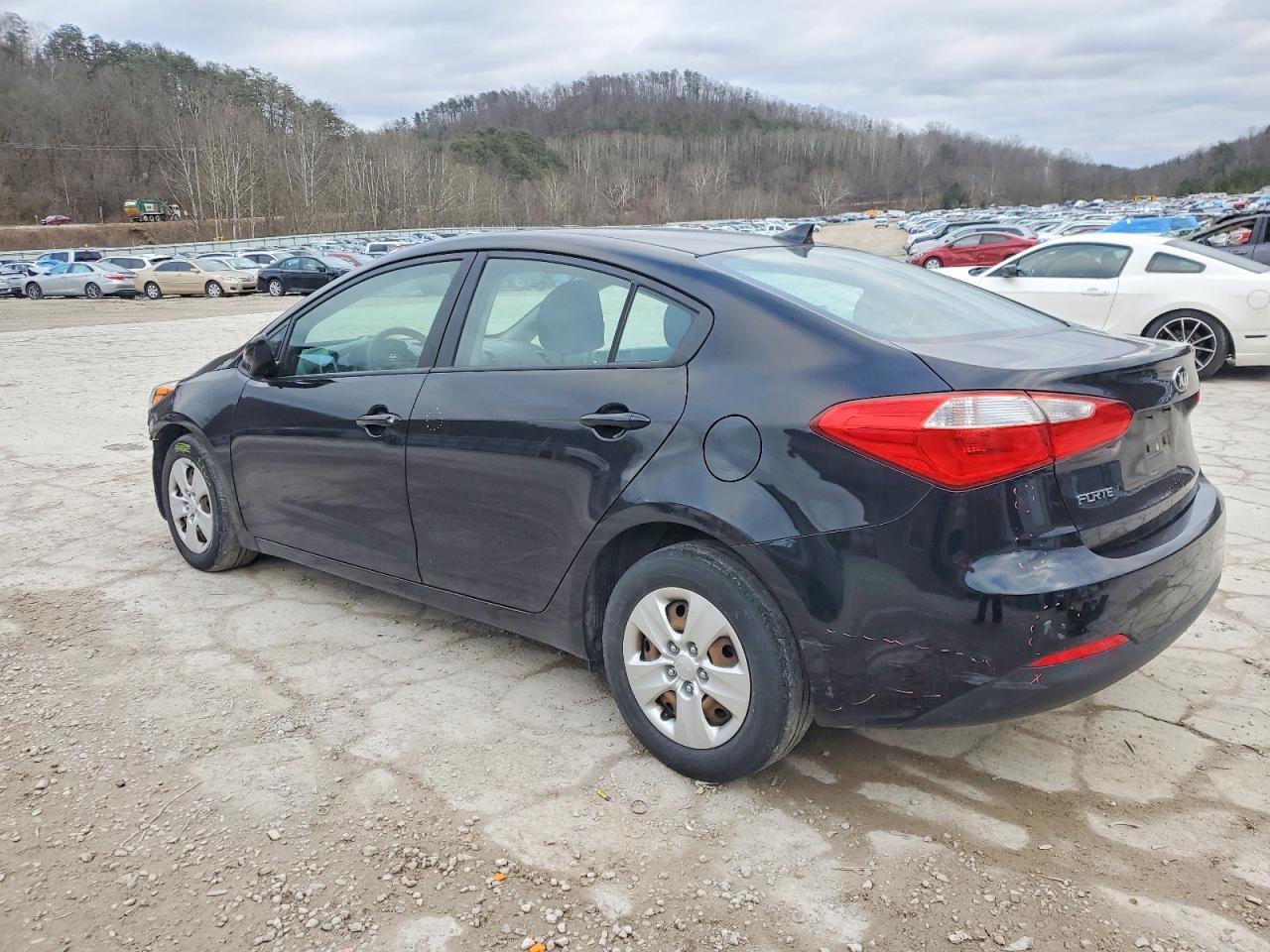2016 KIA FORTE