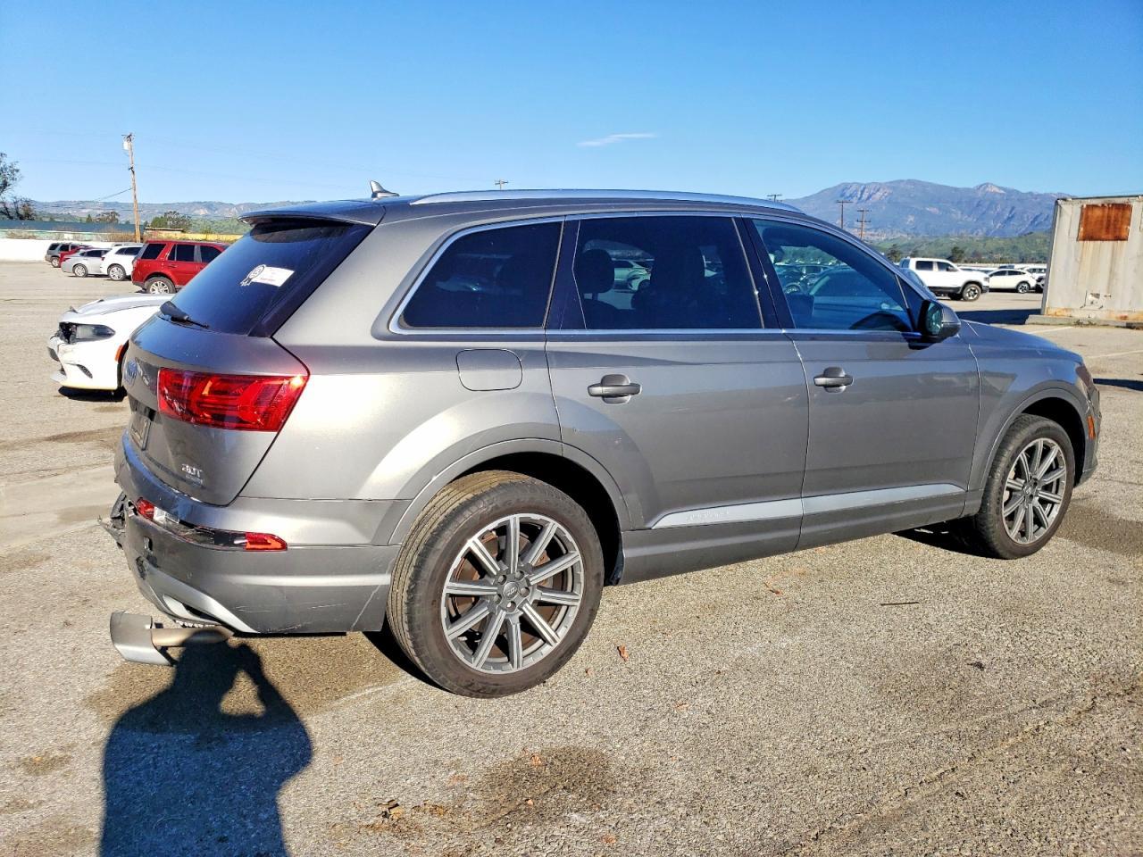 2018 AUDI Q7