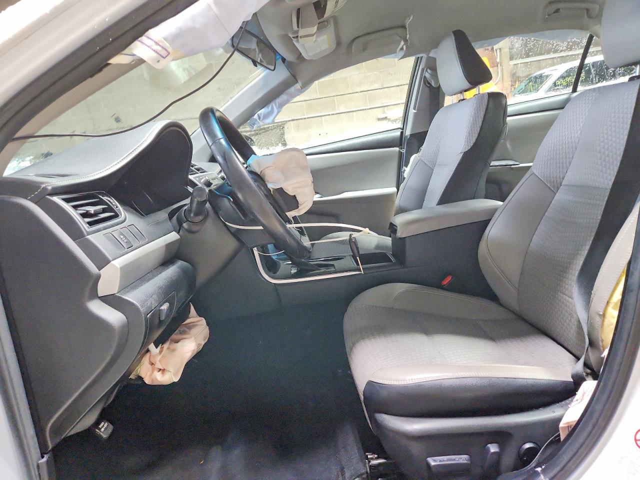 2015 TOYOTA CAMRY