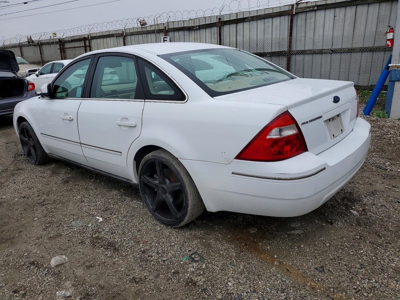 2005 FORD Five Hundred