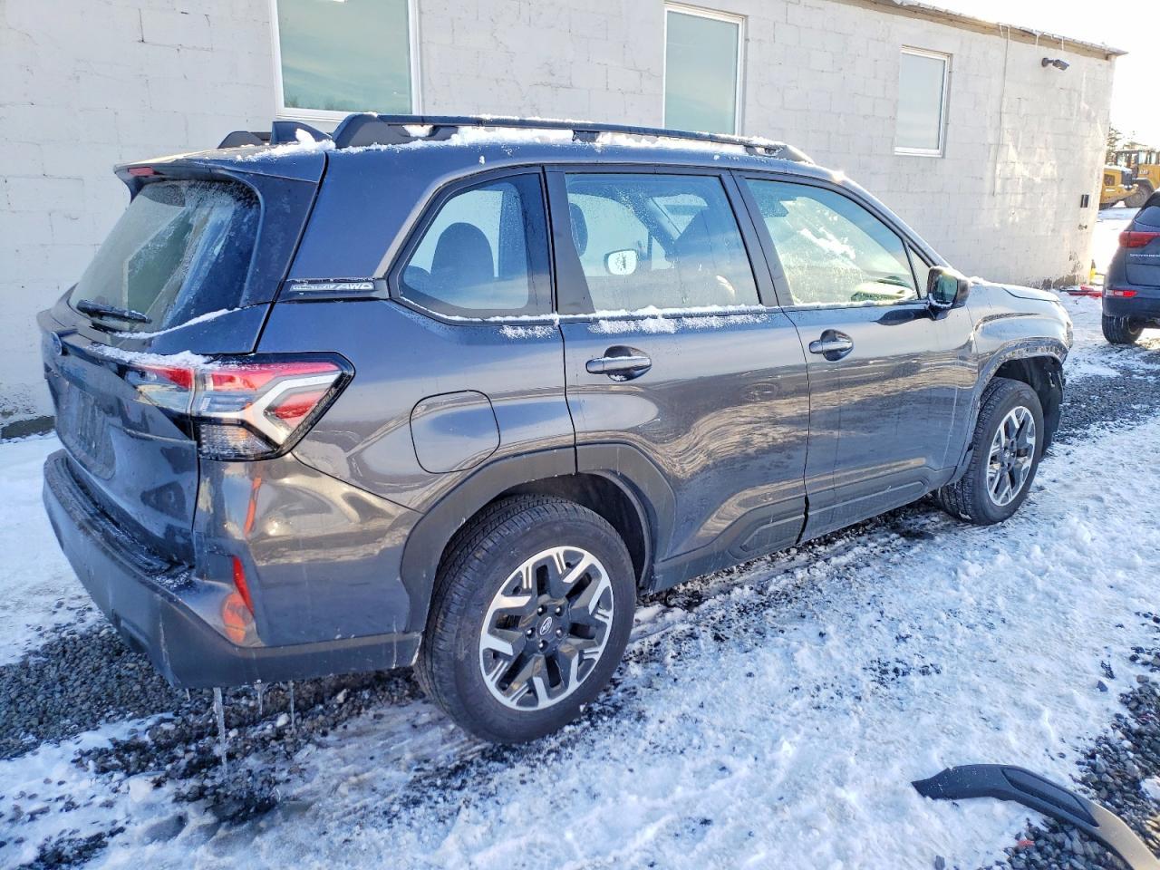2025 SUBARU FORESTER