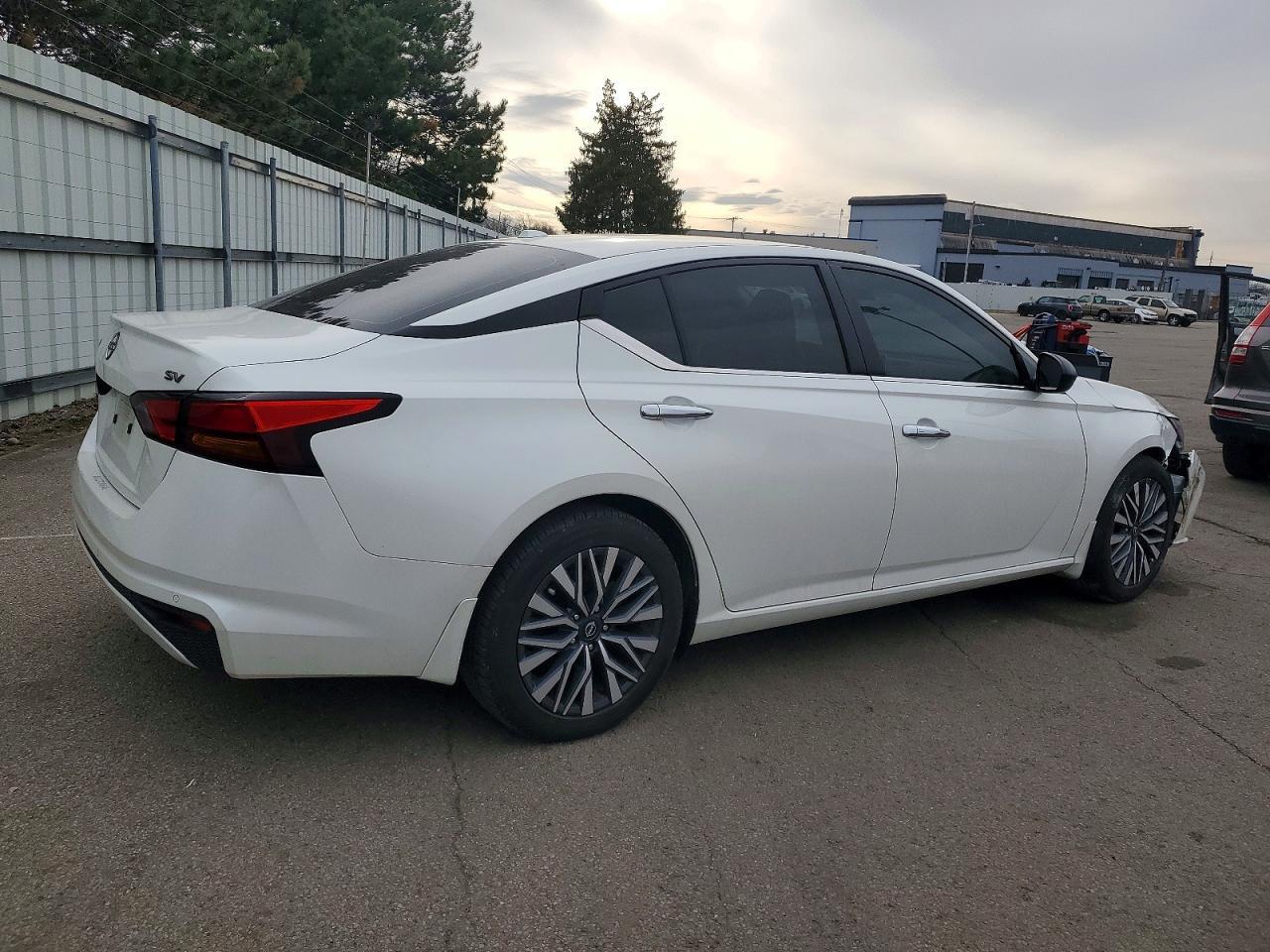 2024 NISSAN ALTIMA