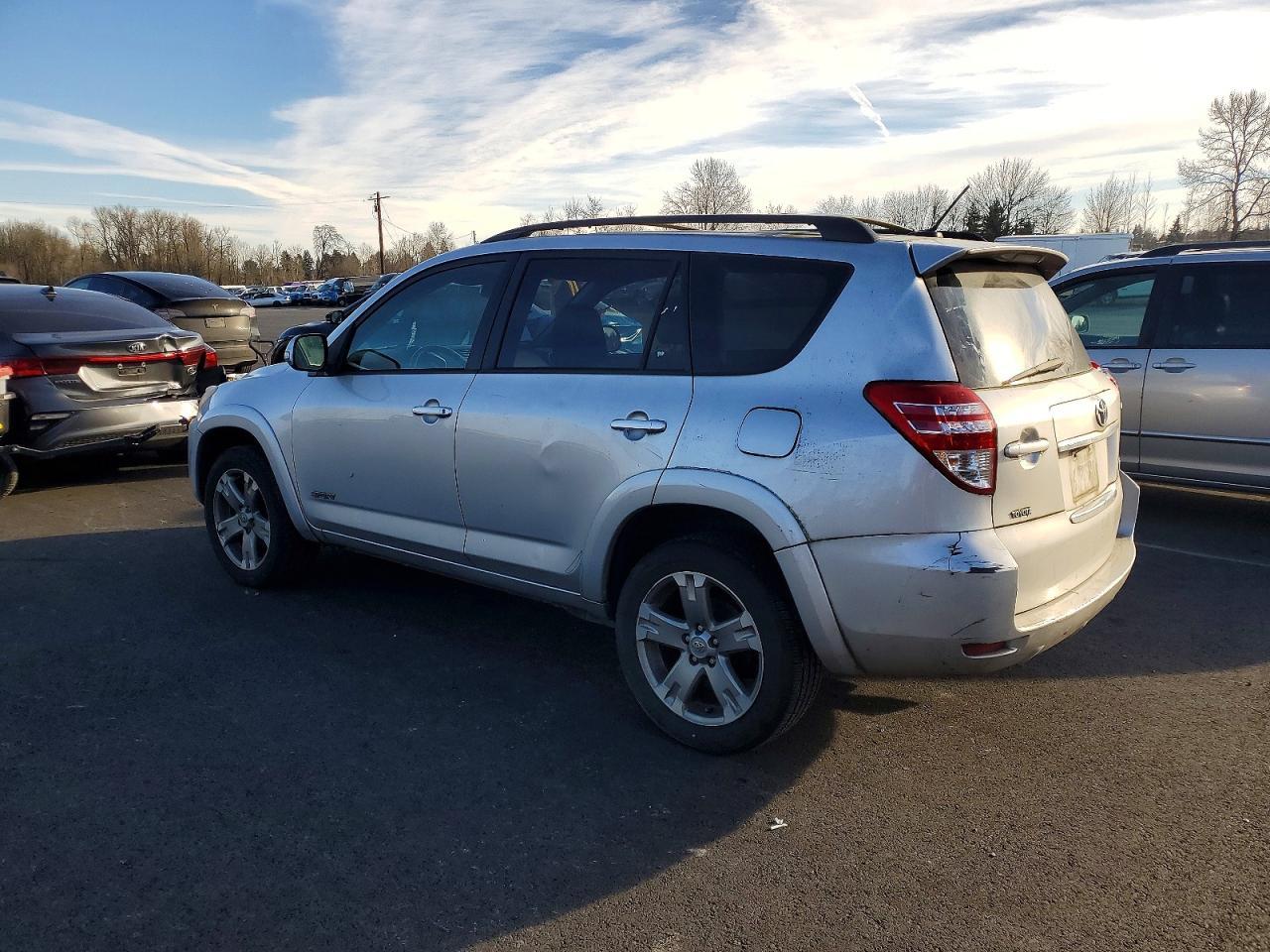 2009 TOYOTA RAV4
