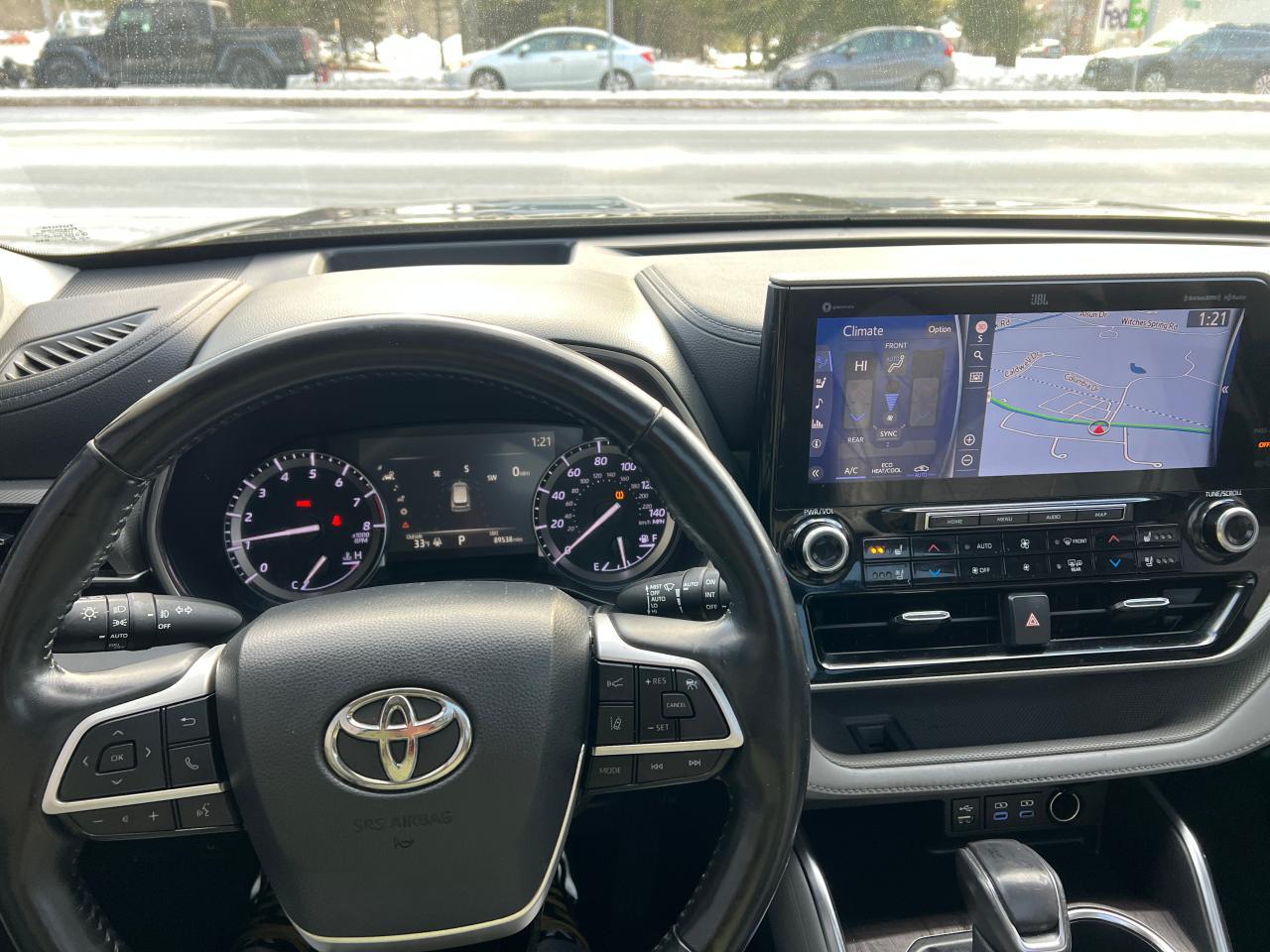 2022 TOYOTA HIGHLANDER