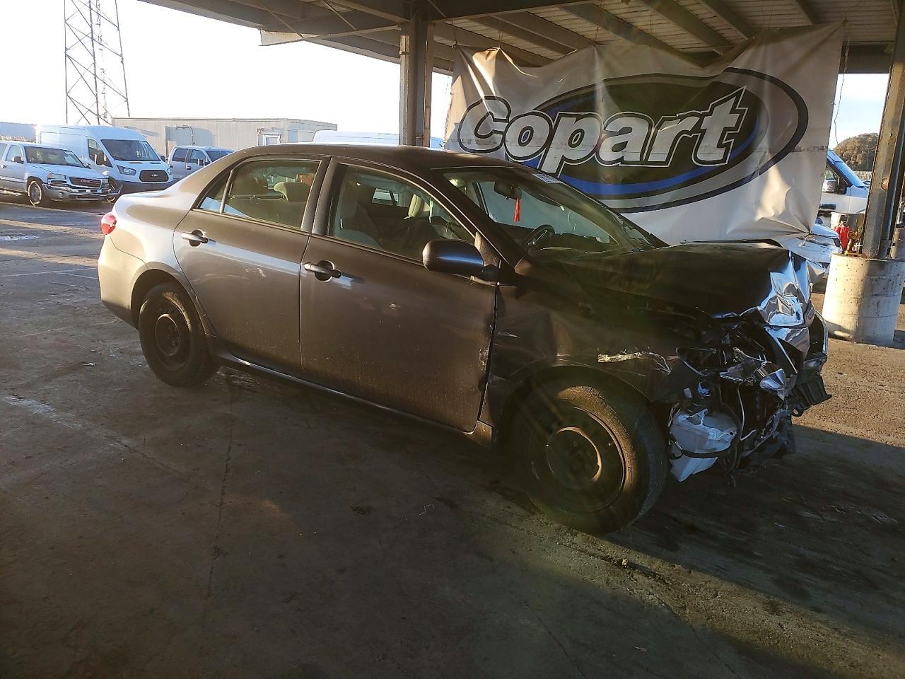 2011 TOYOTA COROLLA