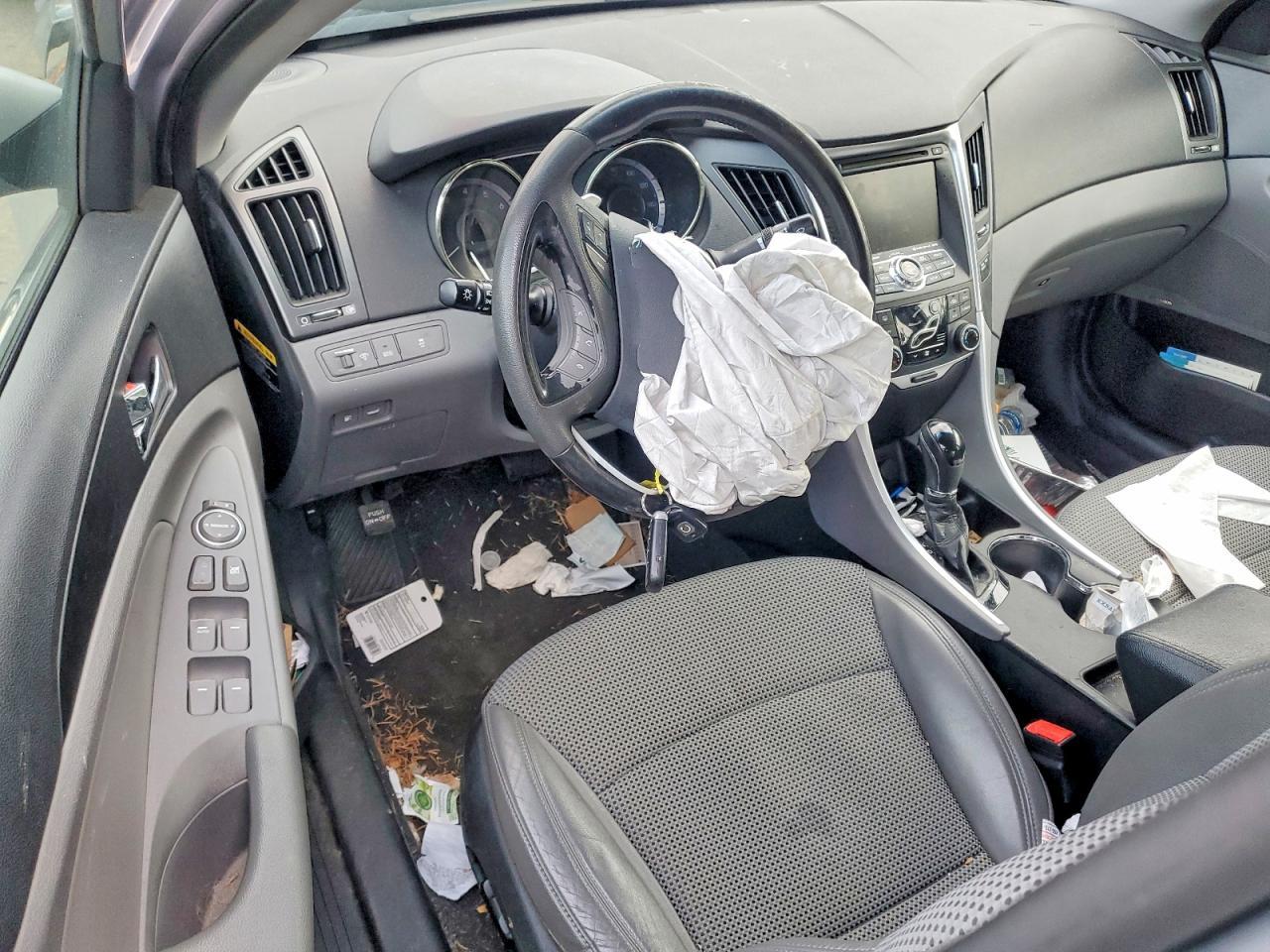2012 HYUNDAI SONATA