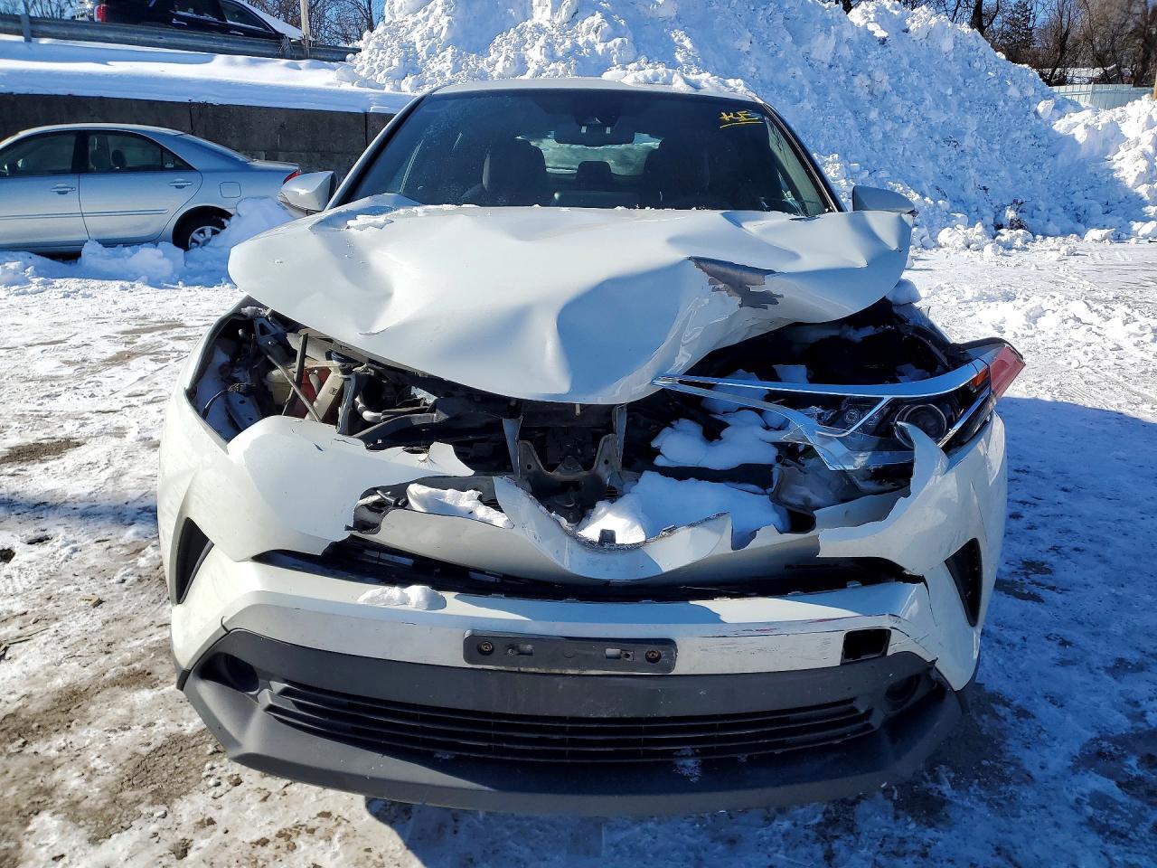 2019 TOYOTA C-HR