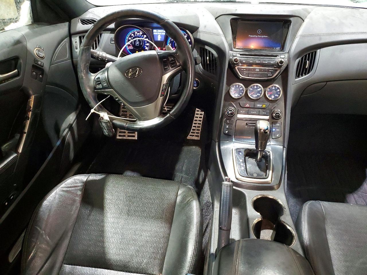 2015 HYUNDAI GENESIS