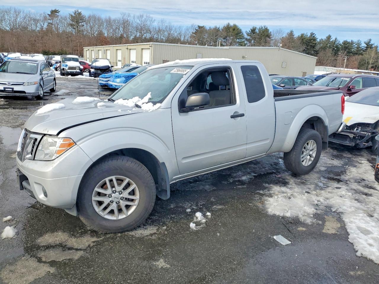 2017 NISSAN Frontier