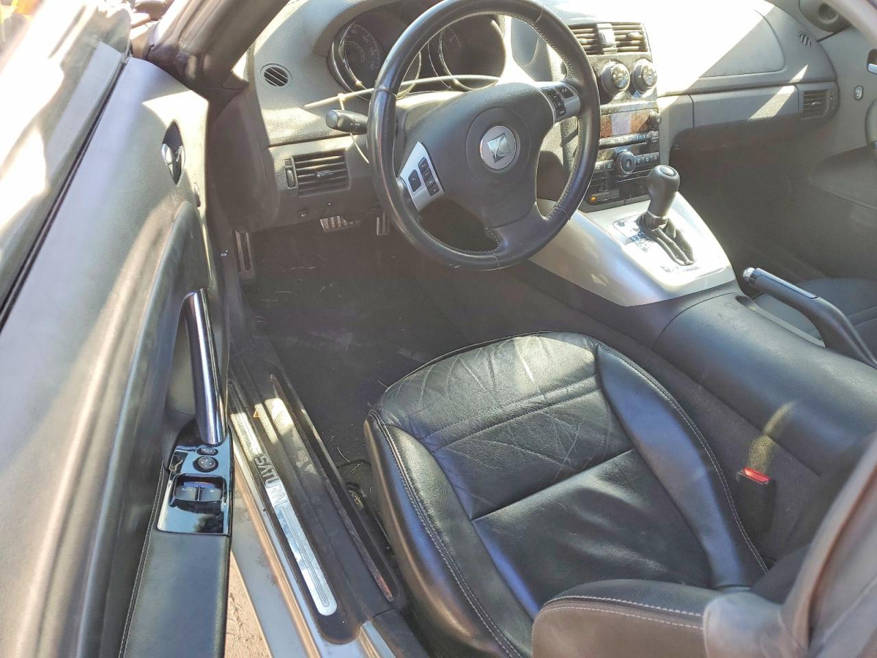 2009 SATURN Sky