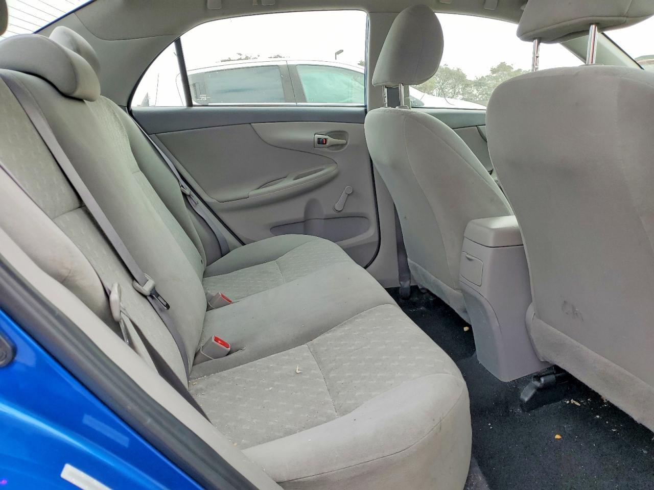 2010 TOYOTA COROLLA