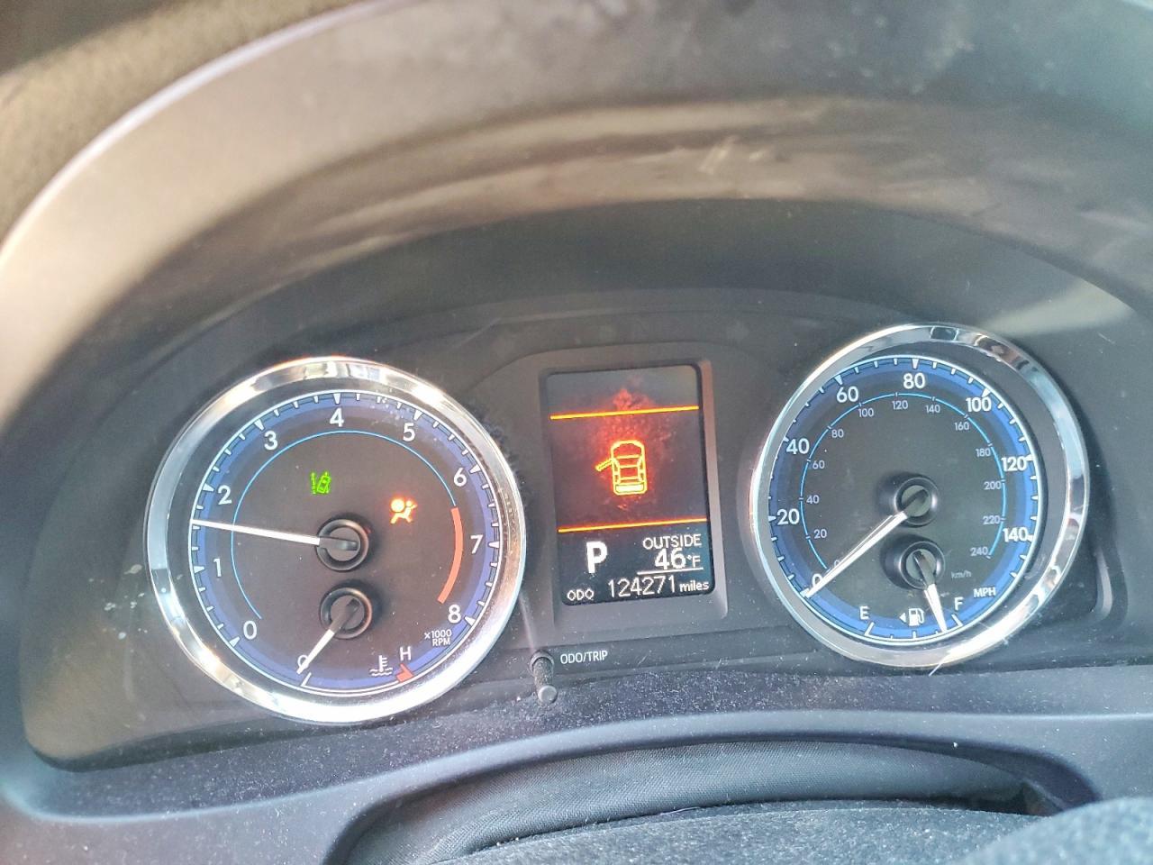 2018 TOYOTA COROLLA